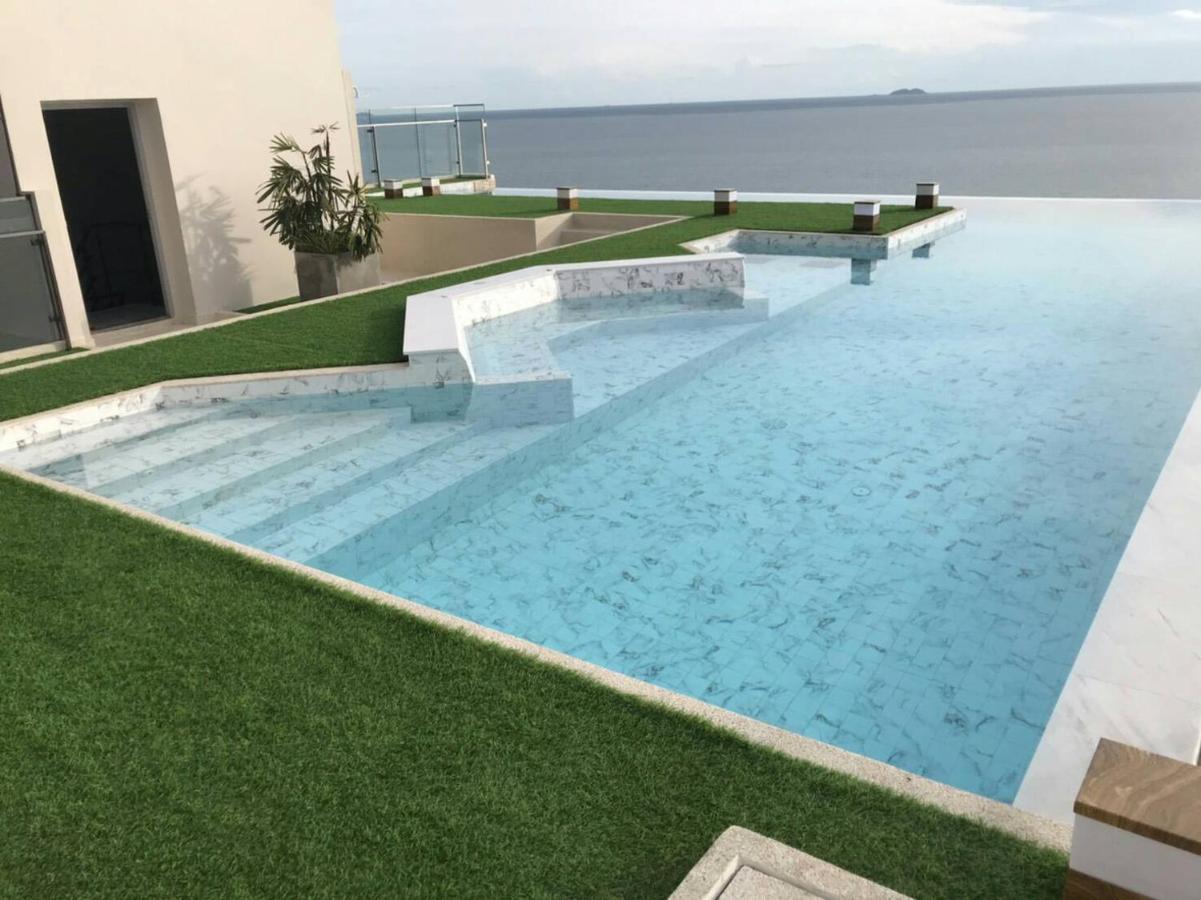 The Andromeda Condominium Seaview Pattaya Luaran gambar