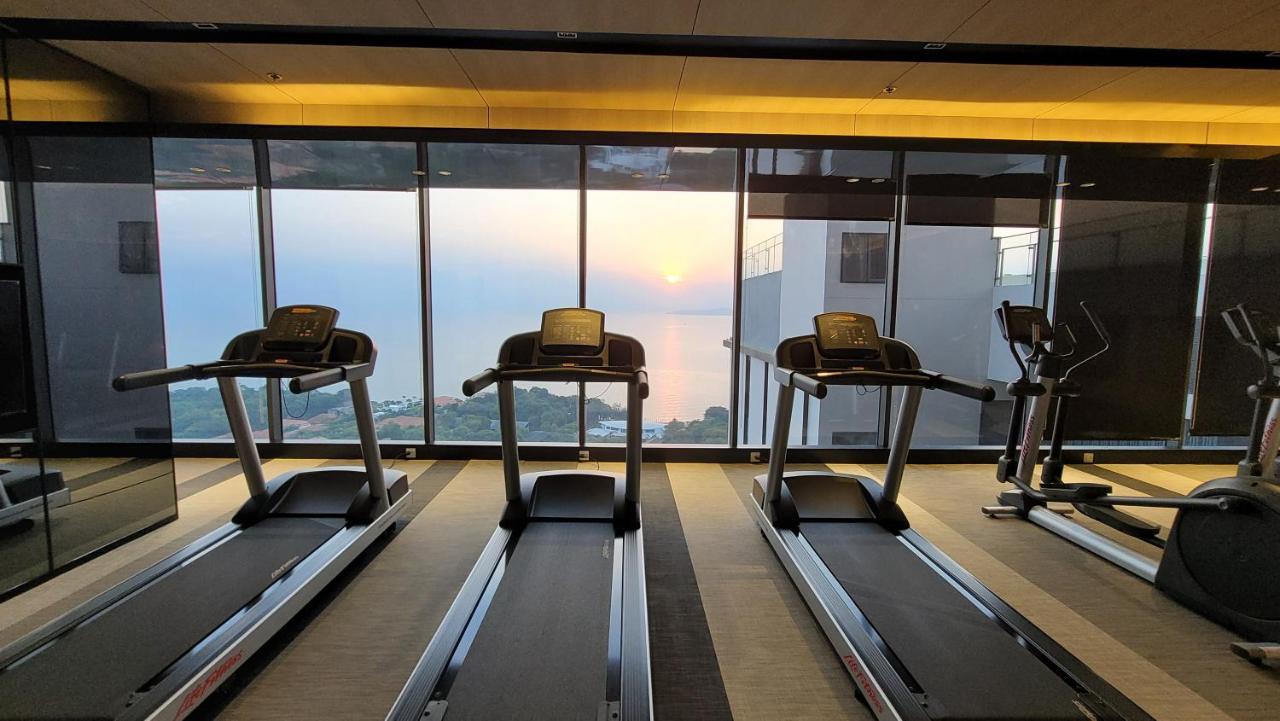 The Andromeda Condominium Seaview Pattaya Luaran gambar