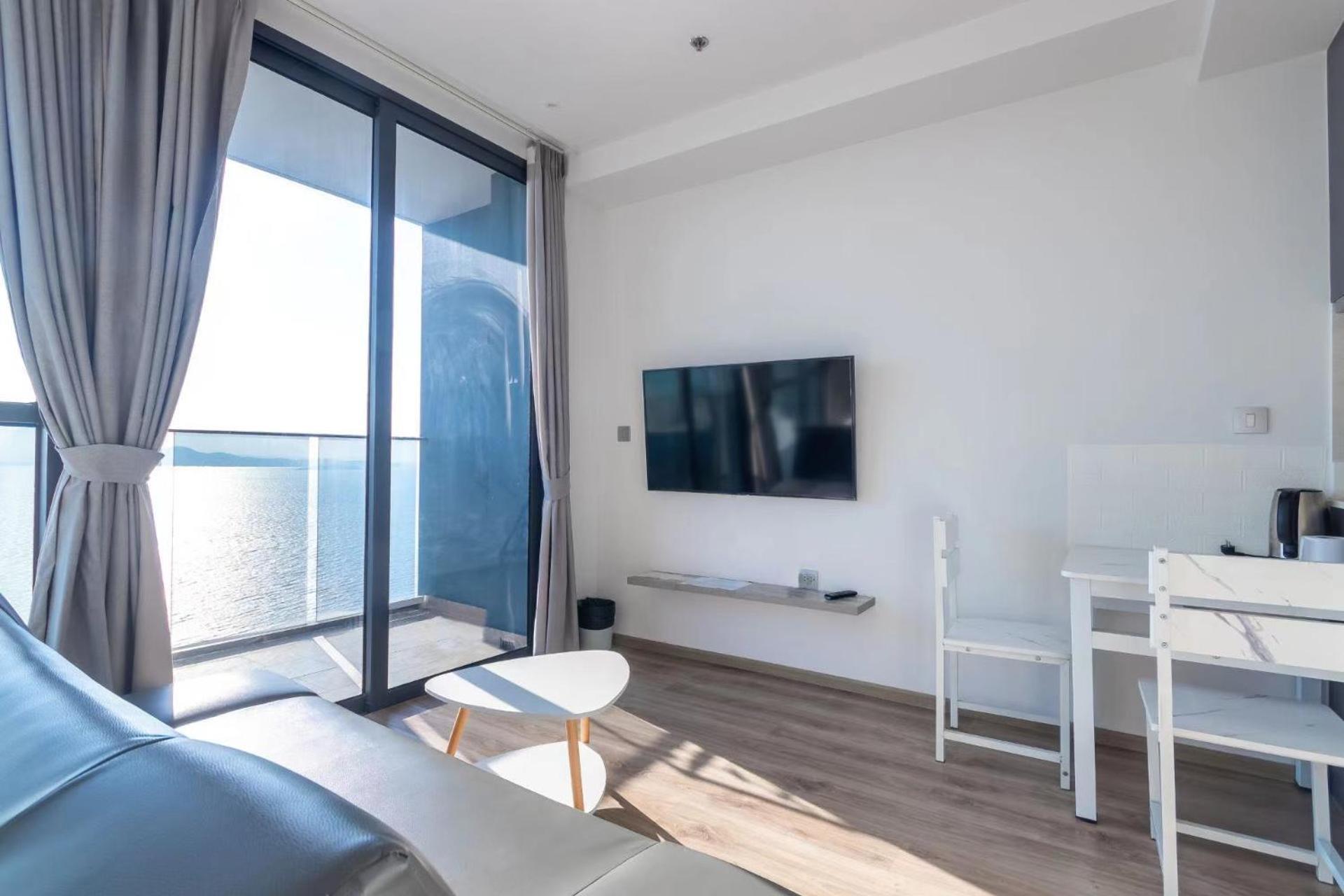 The Andromeda Condominium Seaview Pattaya Bilik gambar