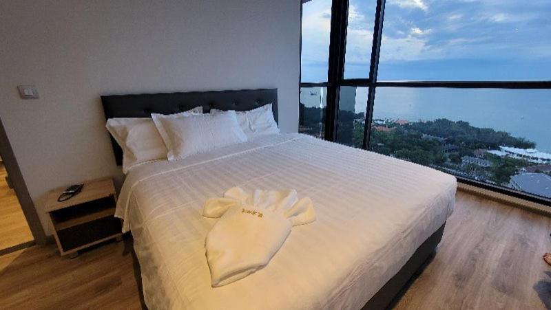 The Andromeda Condominium Seaview Pattaya Bilik gambar