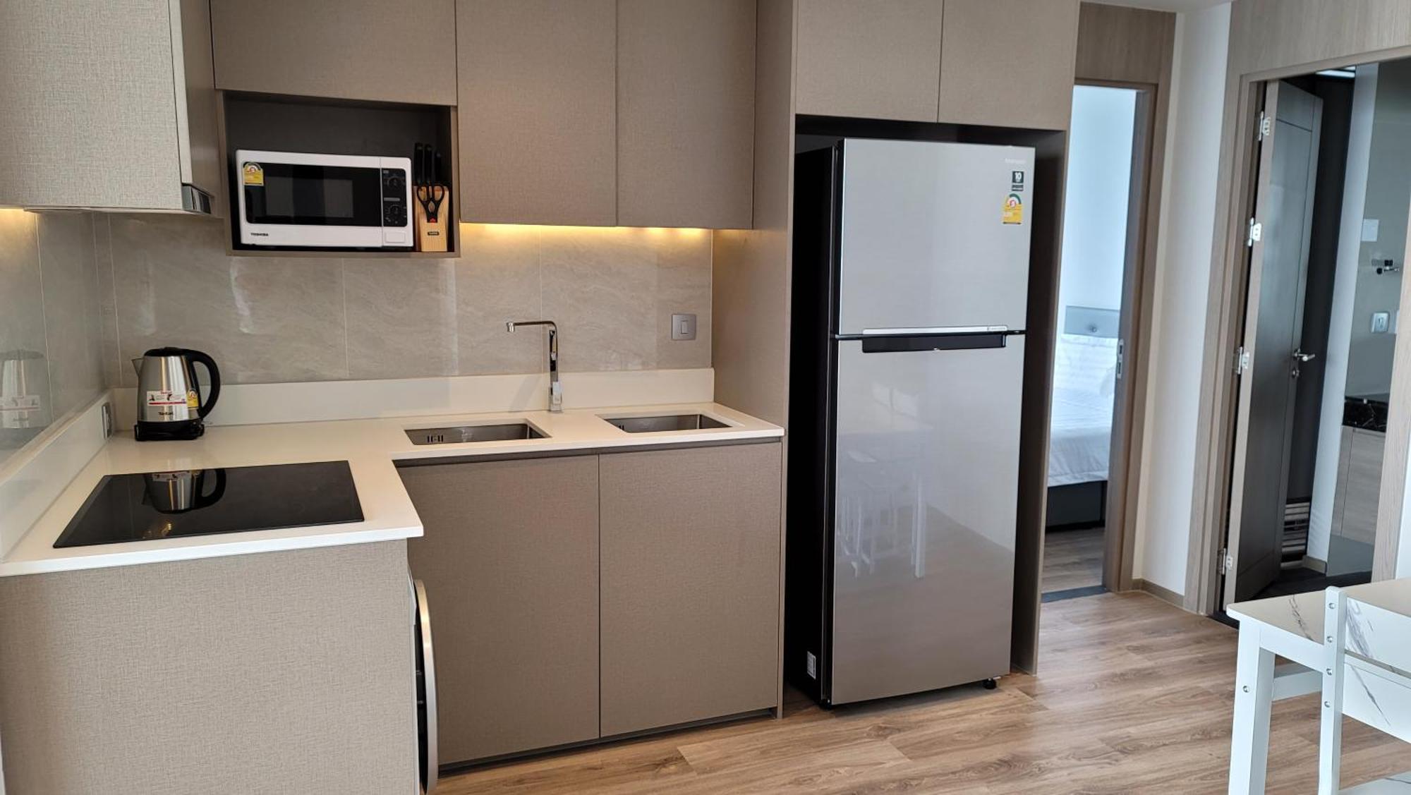 The Andromeda Condominium Seaview Pattaya Bilik gambar