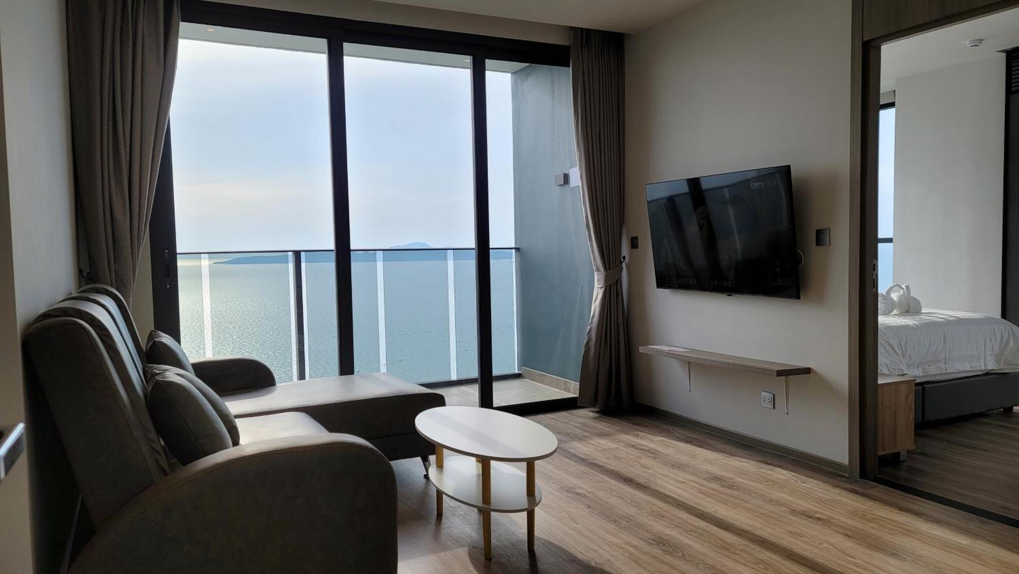 The Andromeda Condominium Seaview Pattaya Bilik gambar