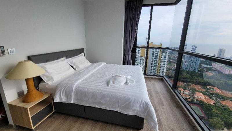 The Andromeda Condominium Seaview Pattaya Bilik gambar