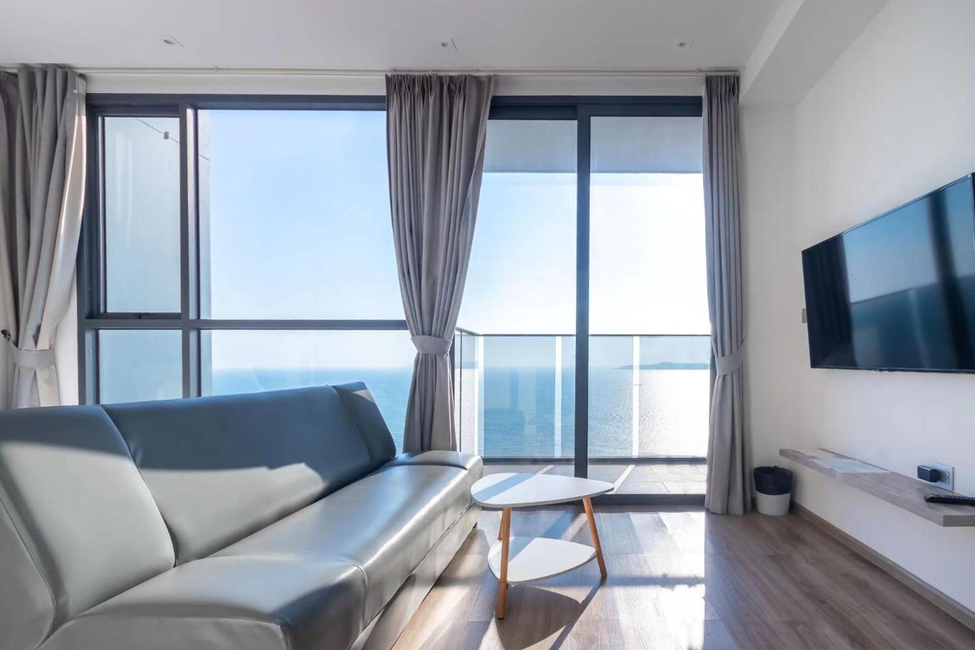 The Andromeda Condominium Seaview Pattaya Bilik gambar
